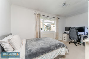 Bedroom- click for photo gallery